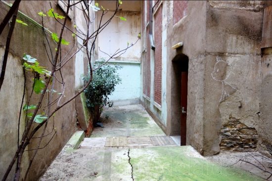 Urban Exploring The Gallerie — Awesome Adelaide