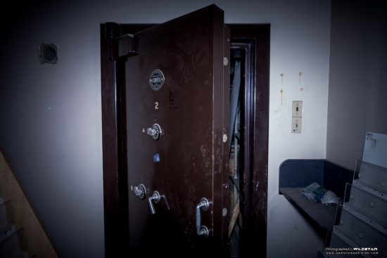 Urban Exploring Vault 66 — Awesome Adelaide