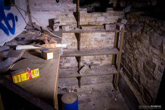 Urban Exploring Bats Palace — Awesome Adelaide