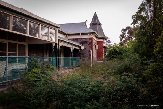Urban Exploring Bats Palace — Awesome Adelaide