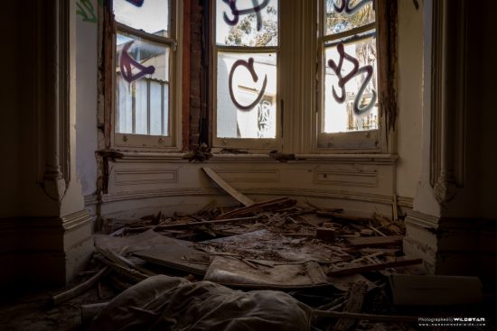 Urban Exploring Bats Palace — Awesome Adelaide