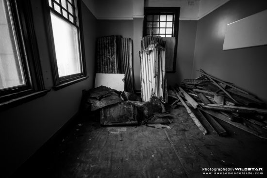 Urban Exploring Inside Darling House — Awesome Adelaide