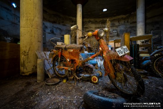 Urban Exploring Dobby's Lair — Awesome Adelaide