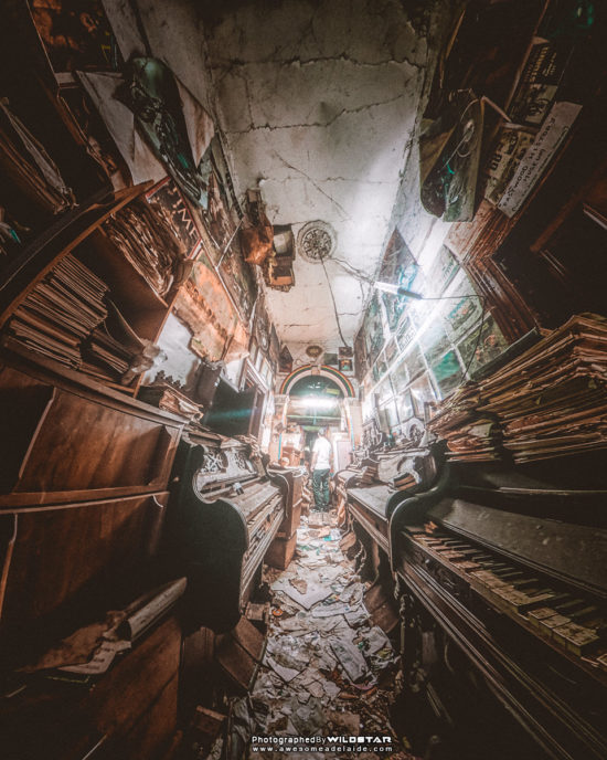 Urban Exploring The House of Psychedelia, Royce Wells